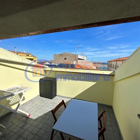 La Mansarda Di Via Galilei Apartment Порто Торес Екстериор снимка