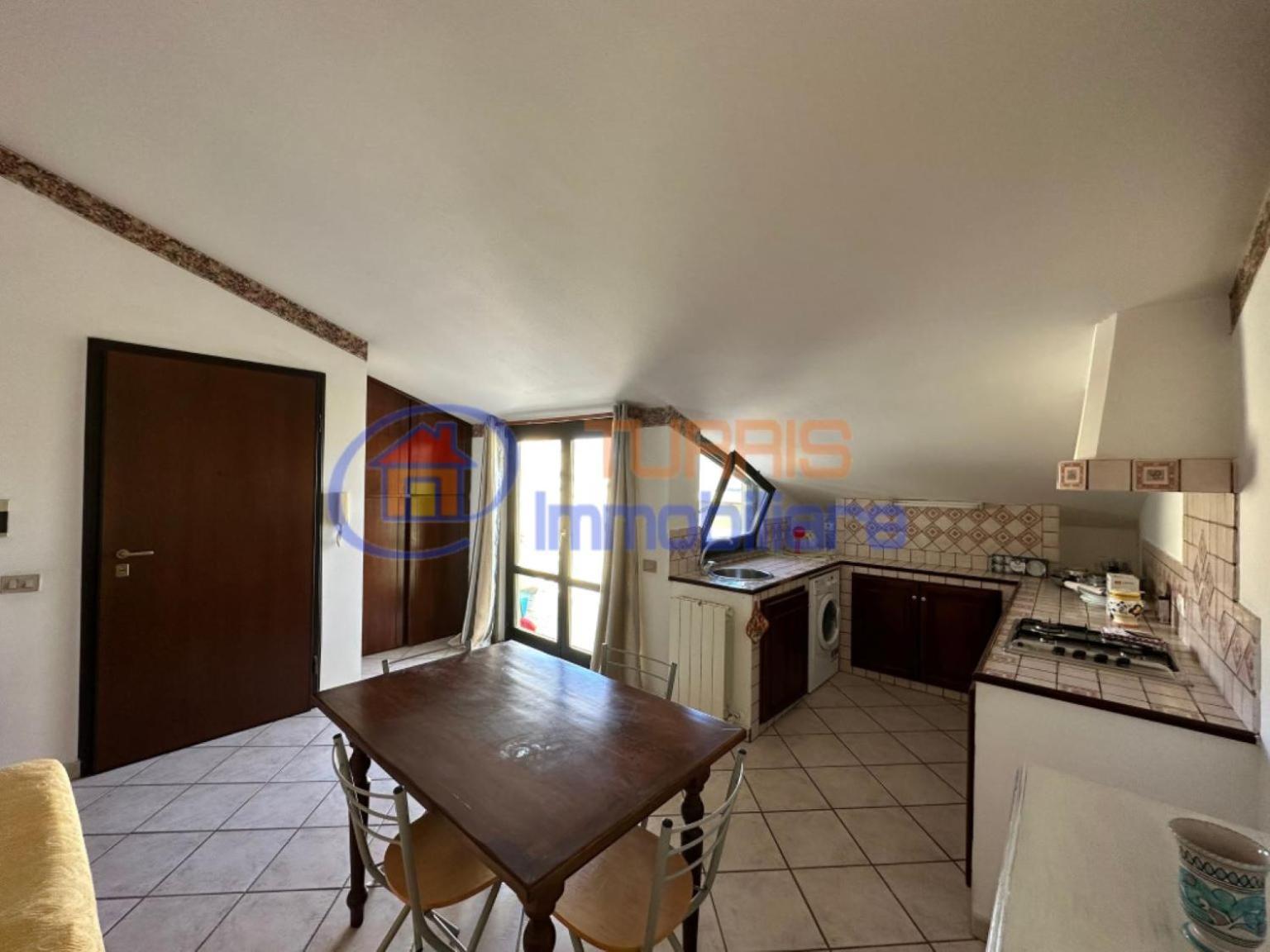 La Mansarda Di Via Galilei Apartment Порто Торес Екстериор снимка